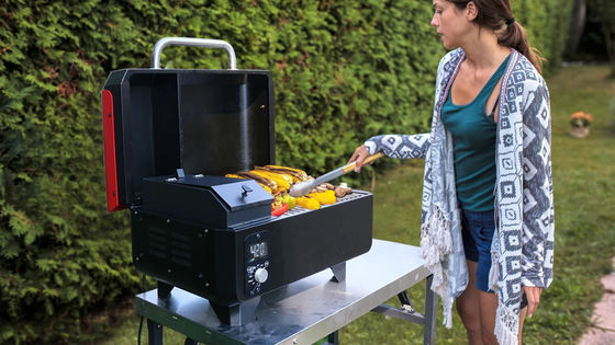 Easy to Clean 8 In 1 Electric Griddle Wood Pellet Grill for Portable Outdoor Cooking